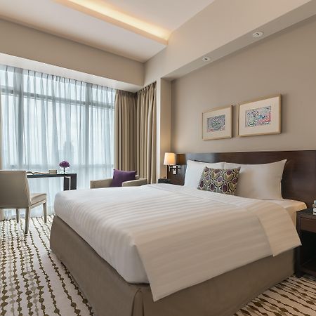 Citadines Salcedo Makati Hotel Makati City Exterior photo